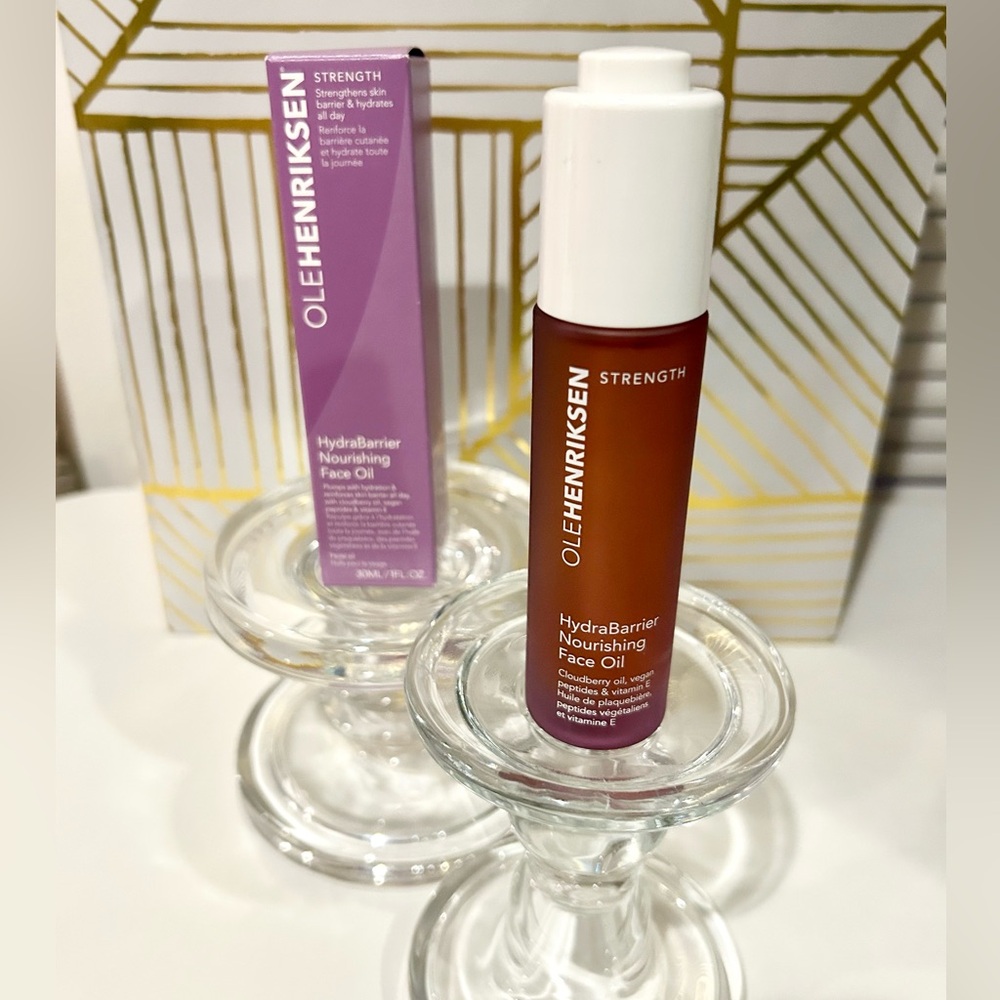 ✨Ole Henriksen HydraBarrier Face Oil | New in Box | Full Size 1oz✨